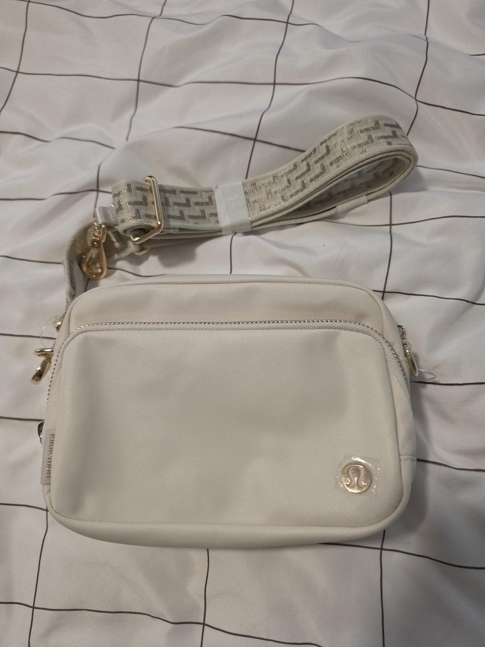 Lululemon Wear Everywhere Crossbody Bag 2L